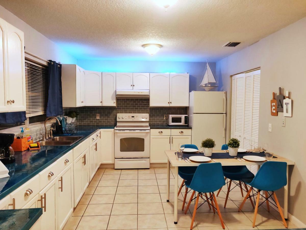 Manatee River Cottage In Historical Oldtown, Sleeps Up To 7 People Palmetto Exterior foto